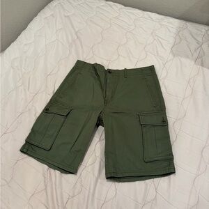 Levi's Men's Forest Green Cargo Shorts